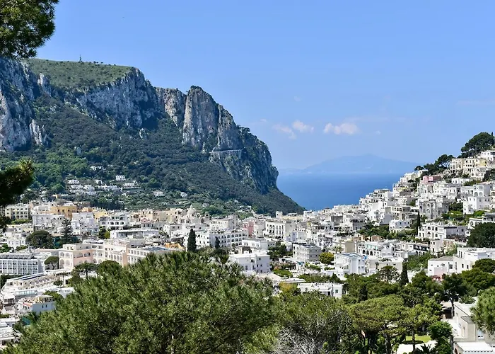Ξενοδοχείο Lia