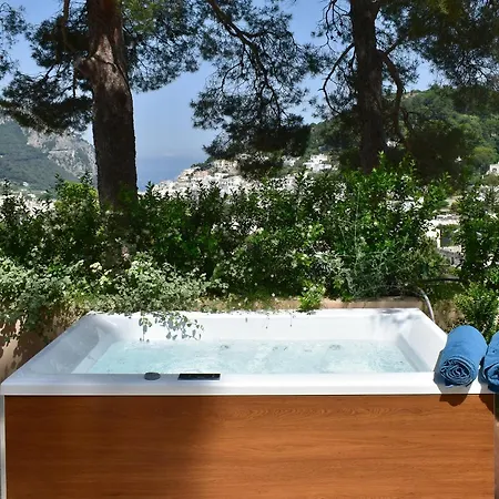 Lia Ξενοδοχείο