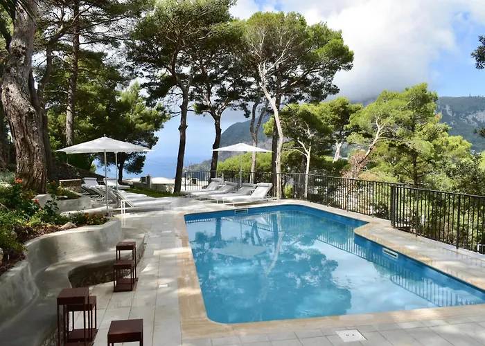 Hotel Lia 5*